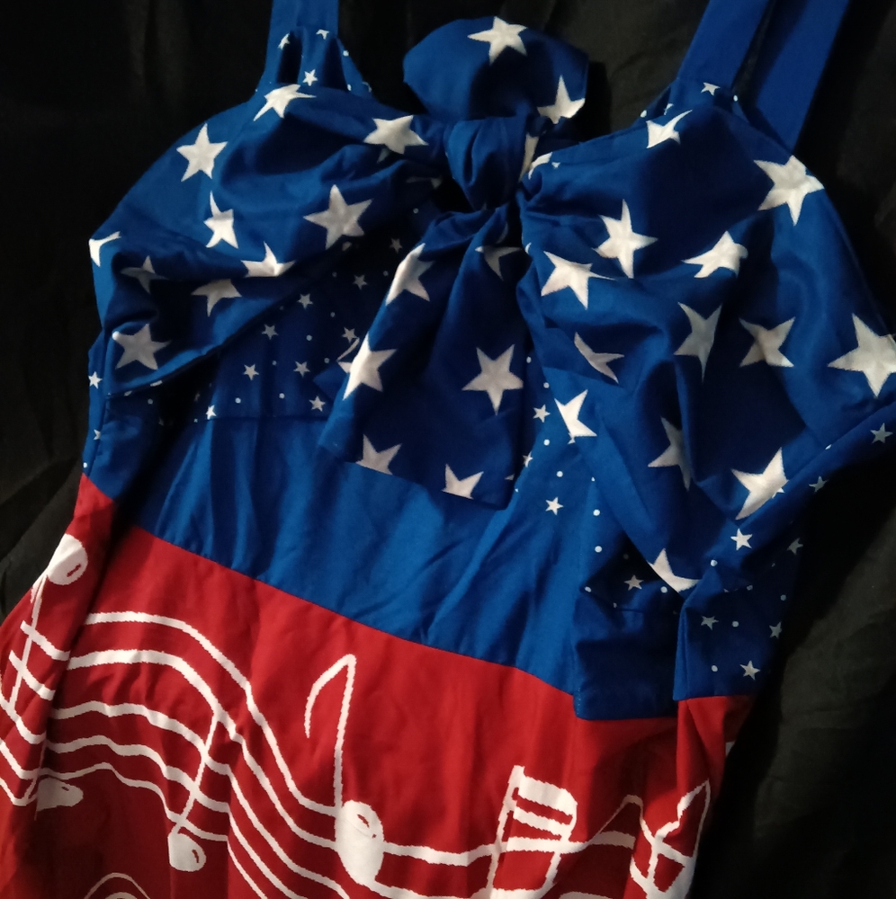 Patriotic pin up style dress pre-owned
